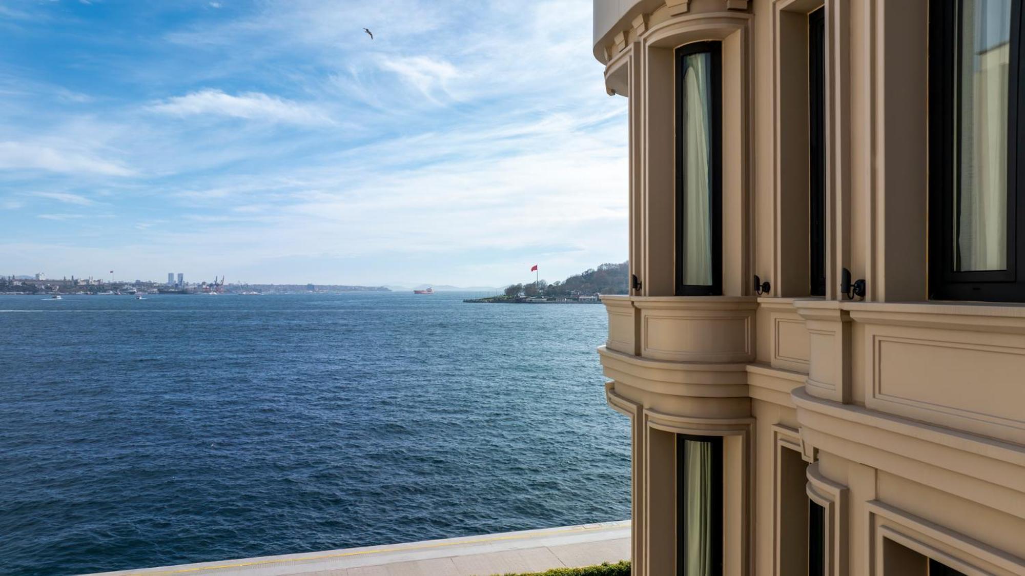 Dream Inn Karakoey Bosphorus Istanboel Buitenkant foto