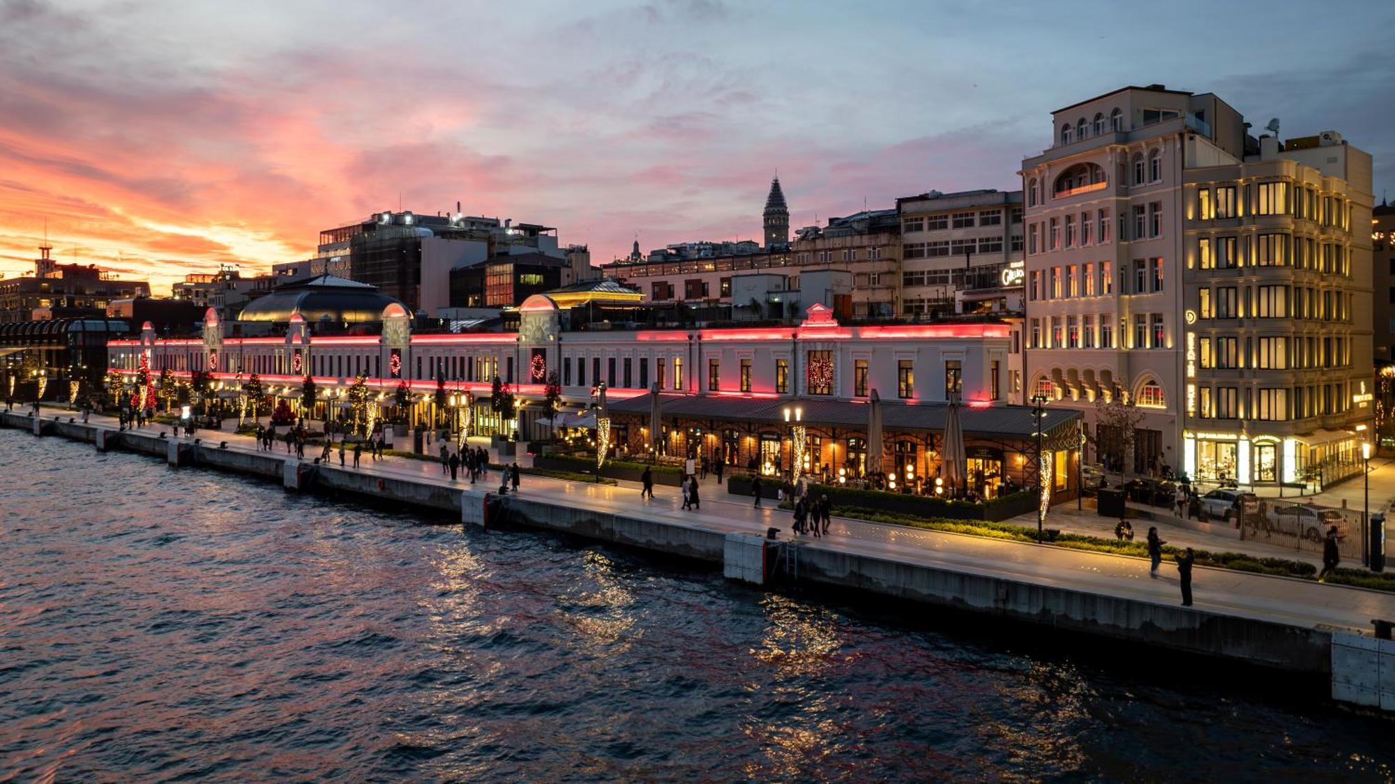 Dream Inn Karakoey Bosphorus Istanboel Buitenkant foto